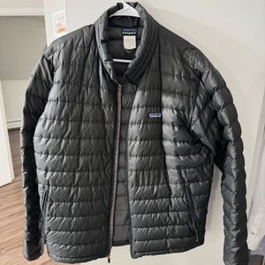 Patagonia Men's Down Jacket Black Medium